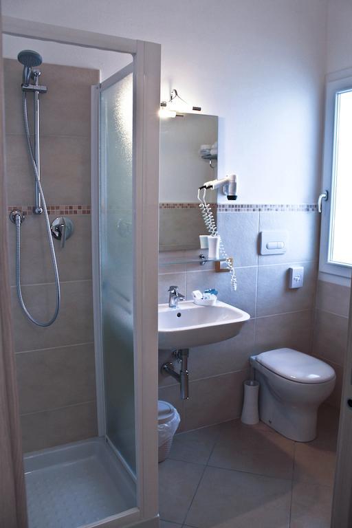 Anastasi Hotel E Residence Cervia Værelse billede